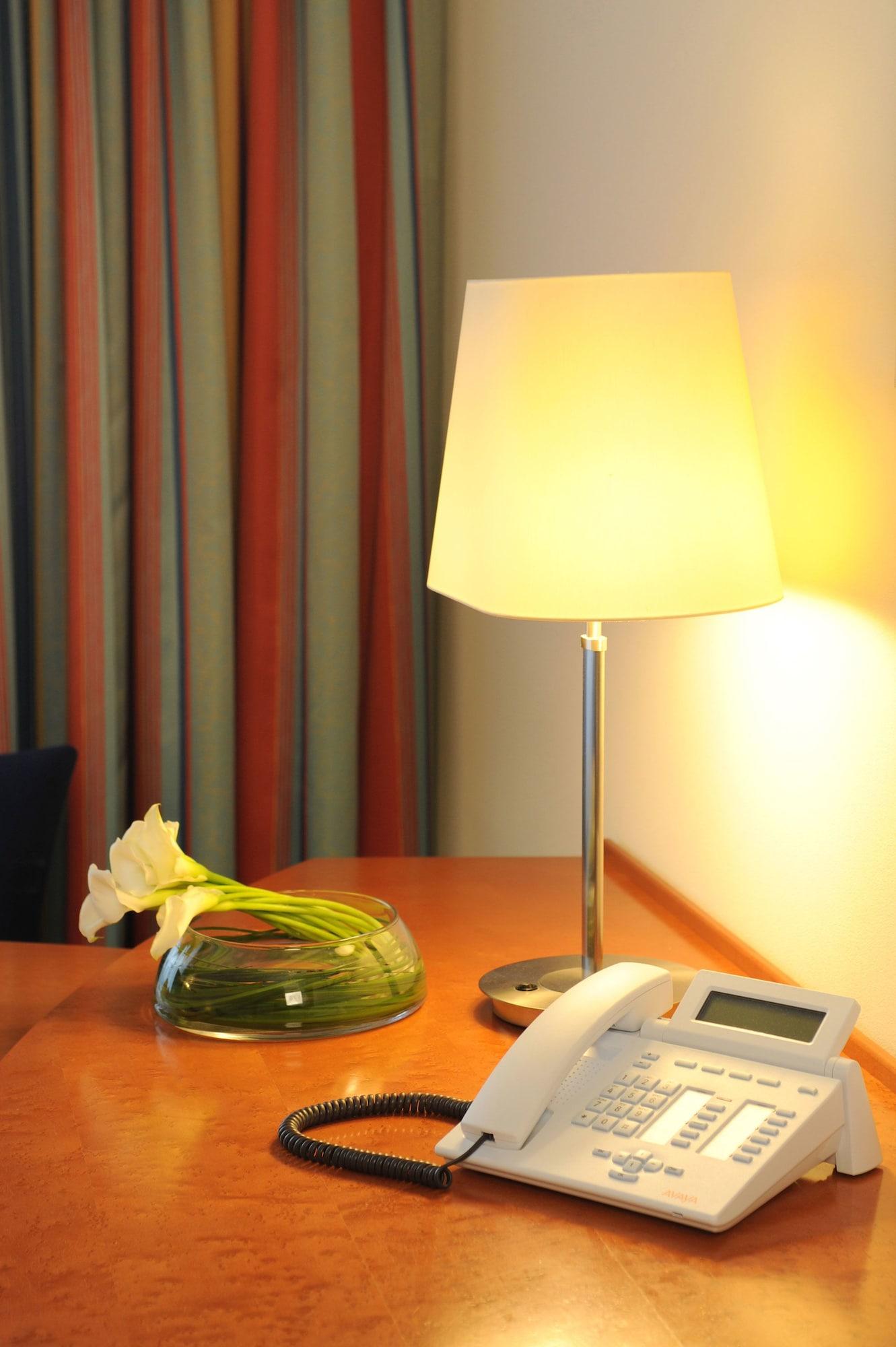 فندق فندق ماريتيم فرانكفورت الغرفة الصورة